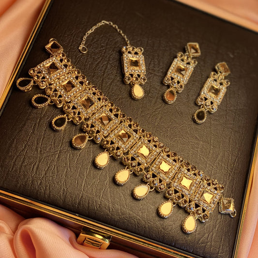 Kundan Necklace Set