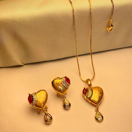 Heartfelt Connection Pendant