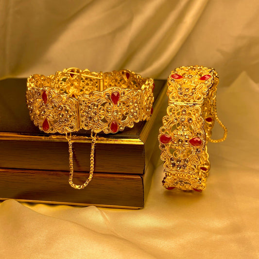 Red Design Openable kara Pair